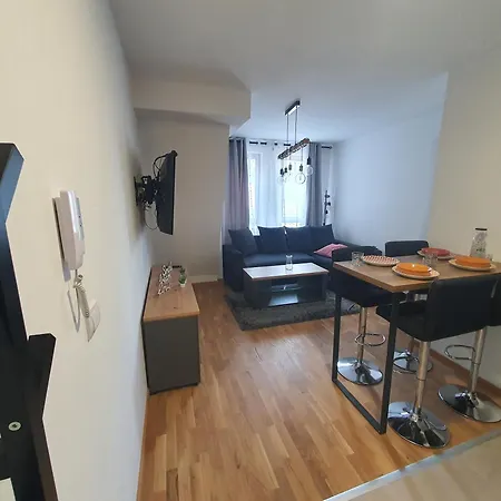 Apartment Divcinova Mina Divcibare
